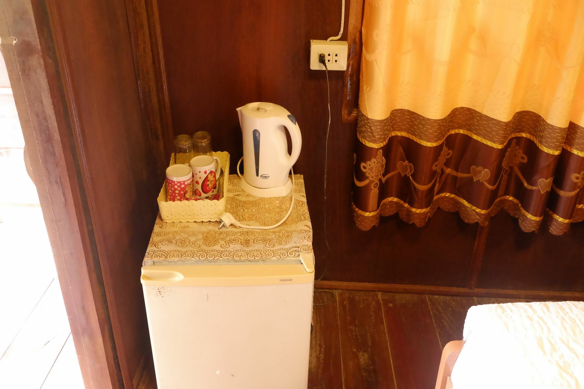 Suksomjai Hotel Rayong Buitenkant foto