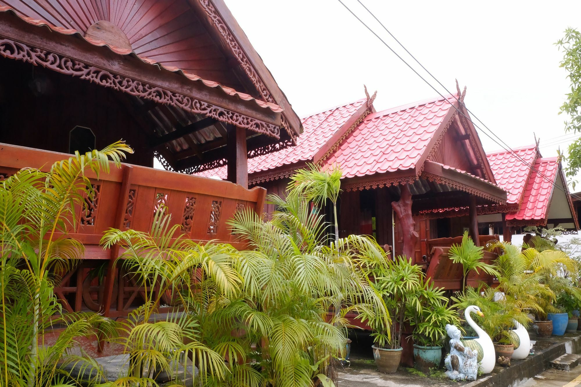 Suksomjai Hotel Rayong Buitenkant foto